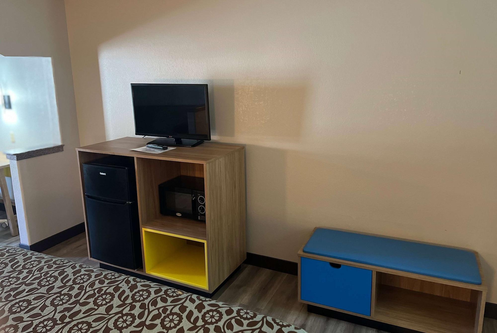 Days Inn & Suites By Wyndham Opelousas Eksteriør billede